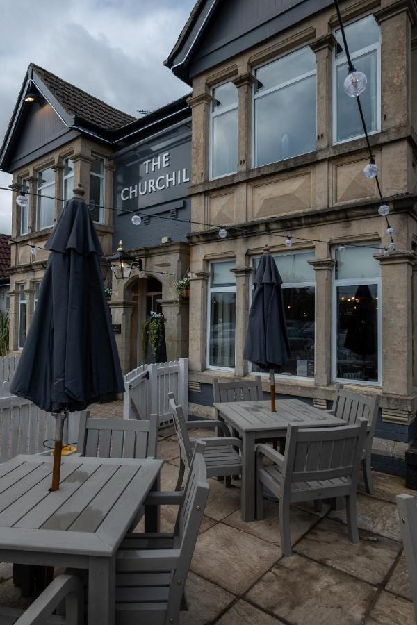 The Churchill By Greene King Inns Royal Wootton Bassett Kültér fotó