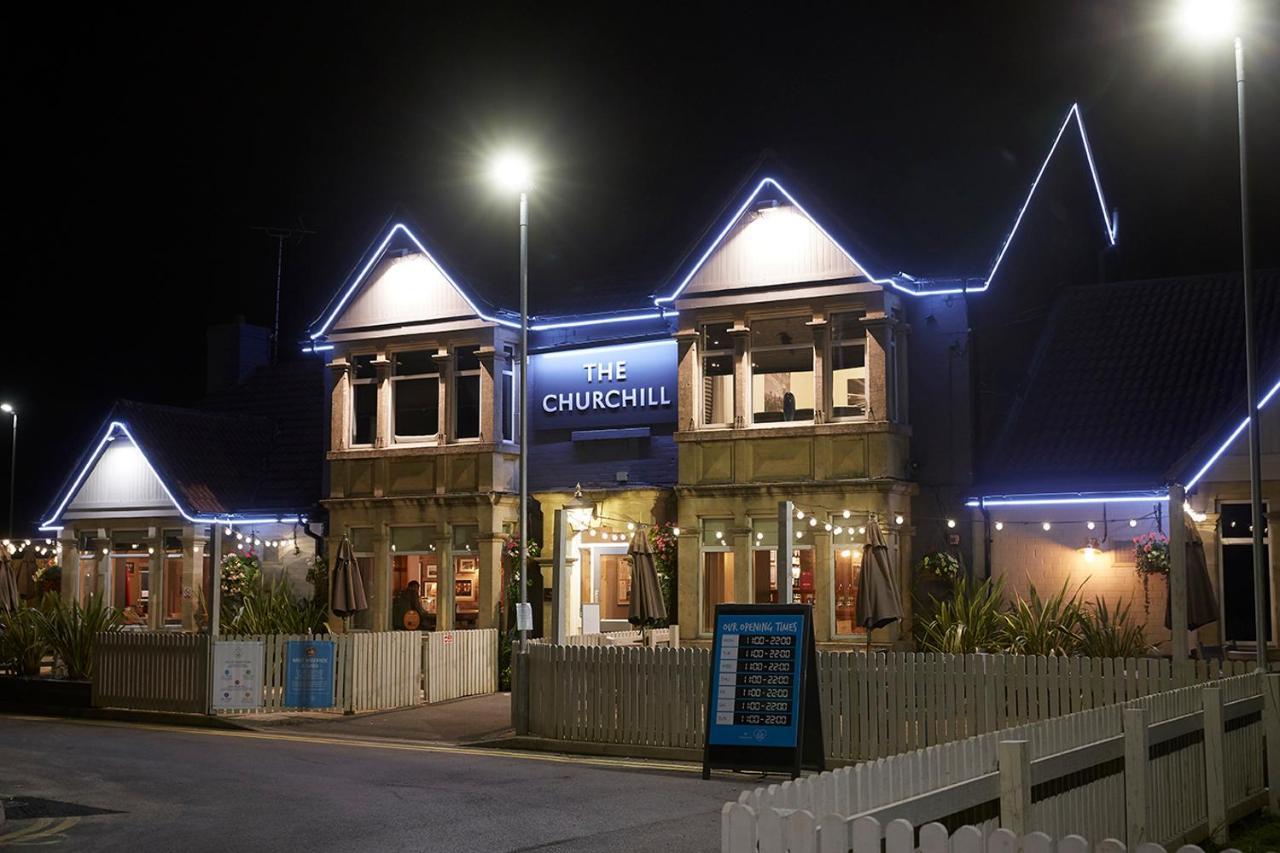 The Churchill By Greene King Inns Royal Wootton Bassett Kültér fotó
